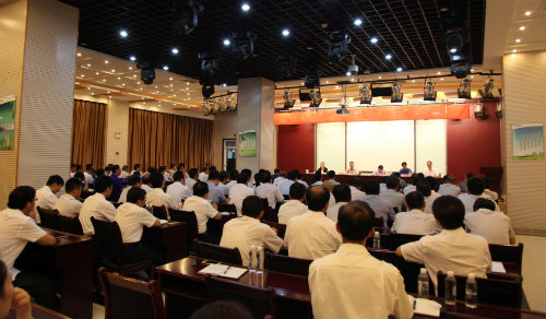 建設集團召開干部大會：陜煤集團黨委副書記、董事尤西蒂宣布公司新一屆領導班子任命