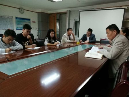 地基分公司迅速傳達(dá)學(xué)習(xí)建設(shè)集團(tuán)干部大會精神