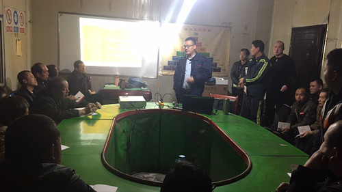 機(jī)電安裝公司“安全營養(yǎng)餐”送現(xiàn)場