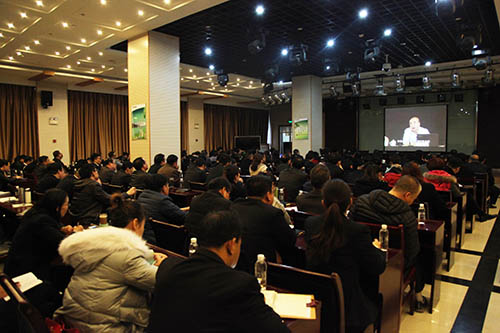 建設(shè)集團開展《合同法》、《勞動合同法》專題培訓(xùn)