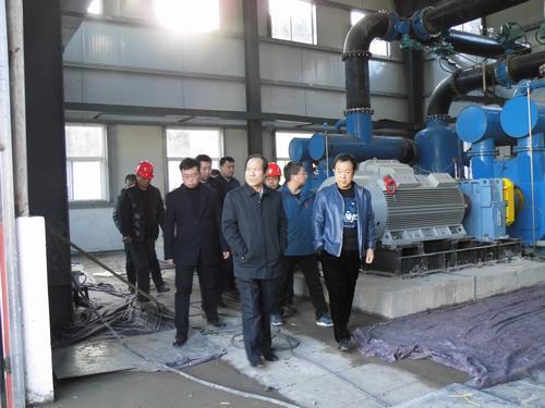 銅煤公司柴溝工地迎來銅川礦業(yè)公司黨委書記、執(zhí)行董事王蓬一行檢查指導(dǎo)工作