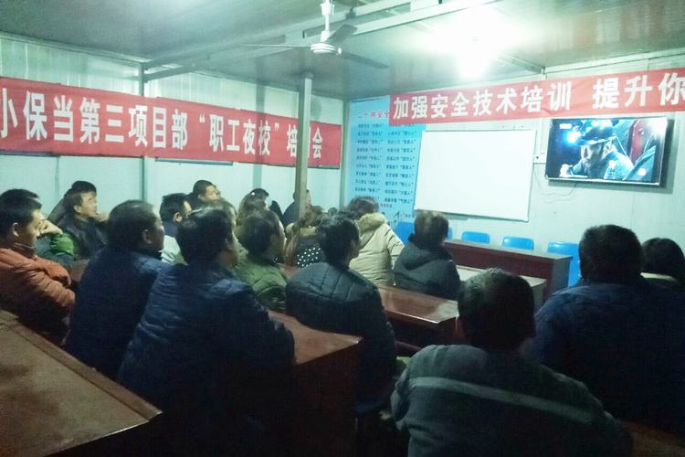 快看，我們的“一周一案”變樣了