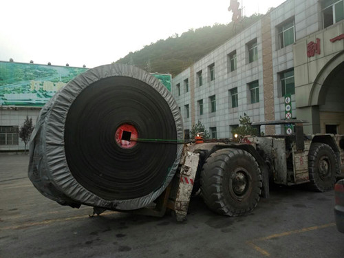 機(jī)電安裝公司承建的三盤區(qū)膠帶機(jī)設(shè)備安裝工程提前完工