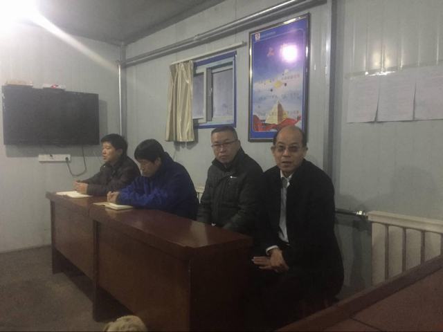 曹家灘礦領(lǐng)導(dǎo)蒞臨掘進(jìn)公司曹家灘項目部指導(dǎo)工作