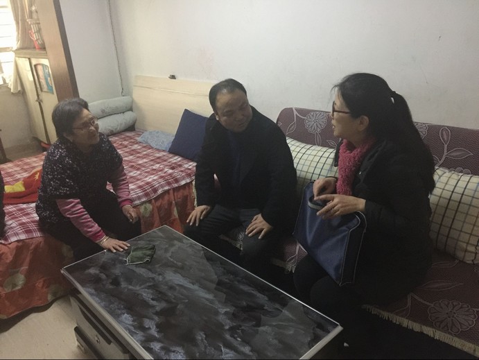 礦建三公司組織開展困難職工慰問(wèn)工作