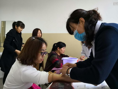 銅川分公司組織員工進(jìn)行健康體檢