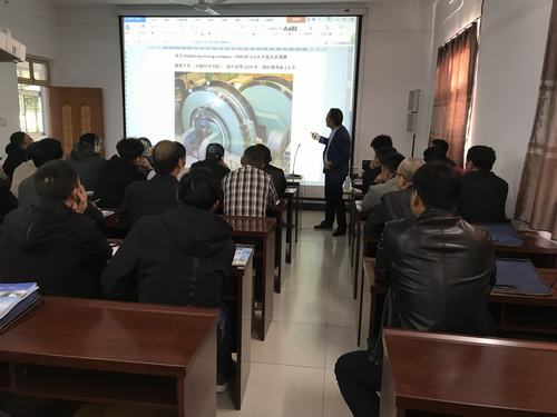 礦建二公司機(jī)電管理人員“充電”補(bǔ)充能量