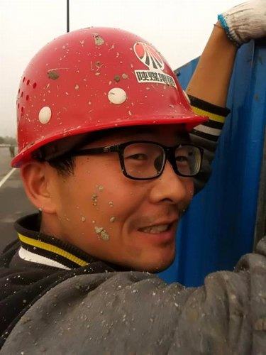 “鐵人”張晗旭