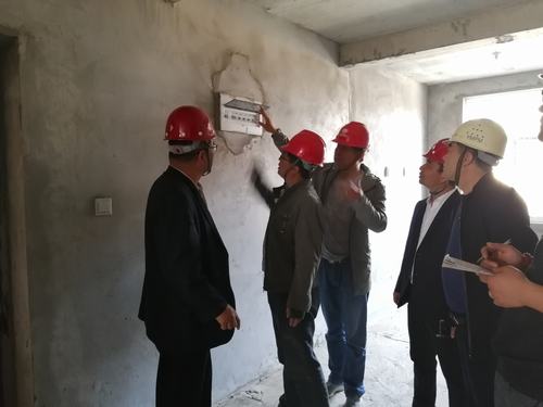 韓城分公司臨涺小區(qū)五棟住宅樓通過(guò)分戶(hù)預(yù)驗(yàn)收