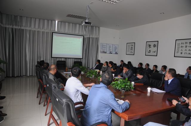 掘進(jìn)公司認(rèn)真?zhèn)鬟_(dá)建設(shè)集團(tuán)一季度市場開發(fā)工作會精神