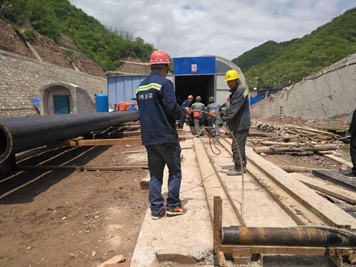 機(jī)電安裝公司冶坪項(xiàng)目部“四準(zhǔn)備”確保管道安裝有序進(jìn)行