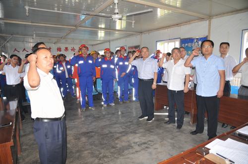 陜煤建設(shè)掘進(jìn)公司：打造“掘進(jìn)鐵軍”誓師會(huì)定目標(biāo) 鼓士氣 提信心