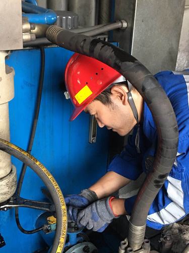 陜煤建設(shè)洗選煤運(yùn)營(yíng)公司檸條塔運(yùn)營(yíng)項(xiàng)目部：高溫?fù)醪蛔∥覀兏墒碌男?></div>
                                <div   id=