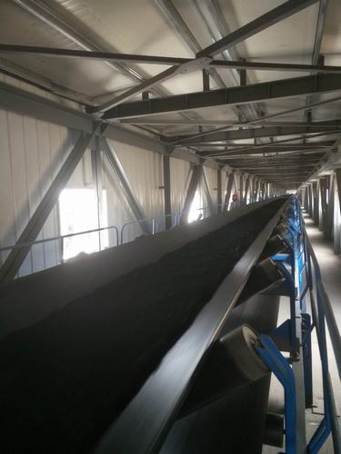 陜煤建設(shè)韓城分公司山西東泰聚盆選煤廠廠外輸送系統(tǒng)安裝工程 皮帶單機試運轉(zhuǎn)成功