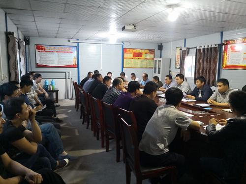 陜煤建設(shè)礦建二公司冶坪項目部：誓師大會提氣勢  勞動競賽揭序章