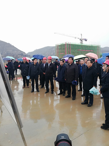 陜煤建設(shè)天工公司土建三部清澗北國(guó)棗業(yè)紅棗深加工項(xiàng)目迎來(lái)省市企相關(guān)部委聯(lián)合檢查