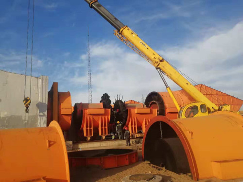 陜煤建設機電安裝公司搶險紅柳林煤礦2號風井主扇1#、2#風機