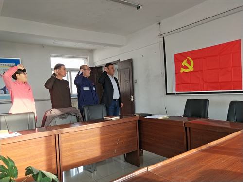 陜煤建設(shè)集團(tuán)洗選煤運(yùn)營公司檸條塔運(yùn)營項(xiàng)目部黨支部開展“憶初心、明職責(zé)、當(dāng)先鋒”主題黨日活動(dòng)