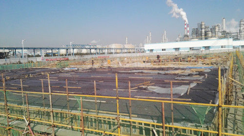 陜煤建設(shè)天工公司土建六部蒲城清潔能源生產(chǎn)緩沖池工程全部完成主體結(jié)構(gòu)施工