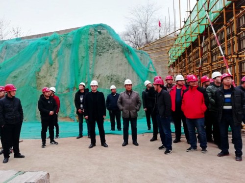 陜煤建設澄合分公司組織渭南片區(qū)項目進行內部對標培訓