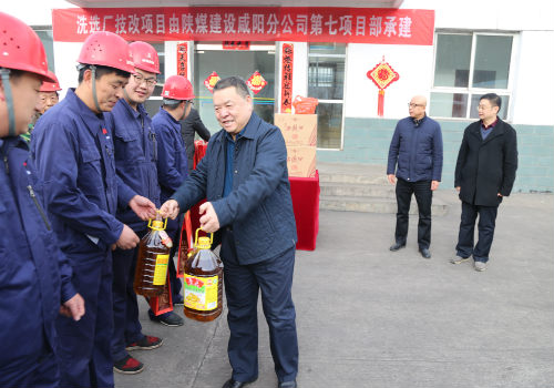 瞧，我們的春節(jié)這樣過