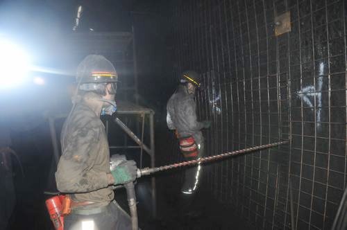 陜煤建設掘進公司：59.7米！曹家灘項目部單日進尺再創(chuàng)新高