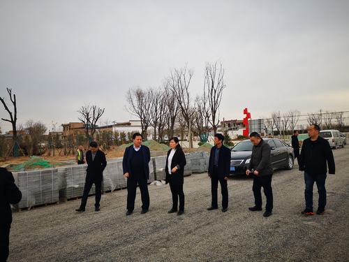 大荔縣副縣長劉丁一行深入G242大荔縣城過境段公路建設(shè)項(xiàng)目調(diào)研指導(dǎo)工作