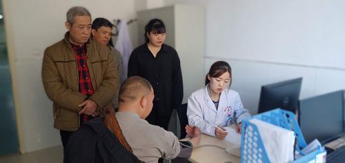 陜煤建設(shè)洗選煤運(yùn)營(yíng)公司紅柳林運(yùn)營(yíng)項(xiàng)目部健康體檢暖人心