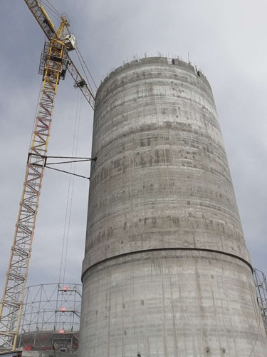 陜煤建設(shè)天工公司土建十部錦源化工石灰石儲(chǔ)存?zhèn)}滑模圓滿成功