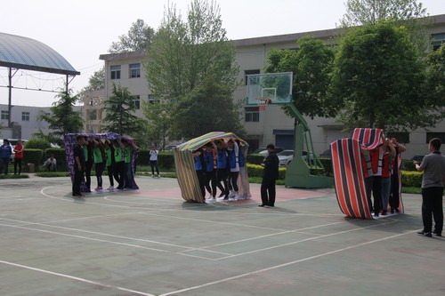 陜煤建設(shè)銅煤公司開展“慶五一、迎五四”趣味運(yùn)動會