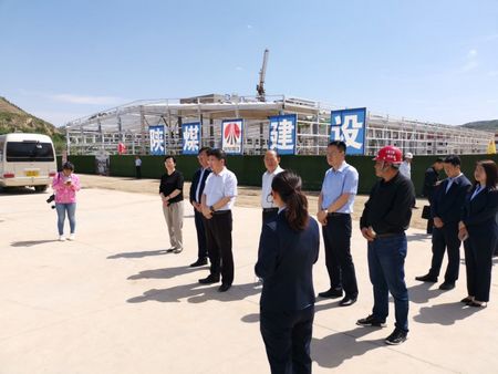 榆林市委常委、組織部部長(zhǎng)張啟東一行蒞臨陜煤建設(shè)天工公司承建的清澗紅棗深加工項(xiàng)目調(diào)研指導(dǎo)工作
