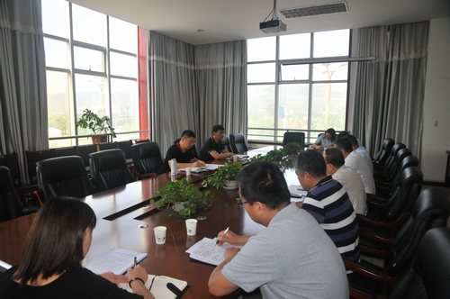 侯本英調(diào)研陜北片區(qū)單位工作并指導主題教育活動開展