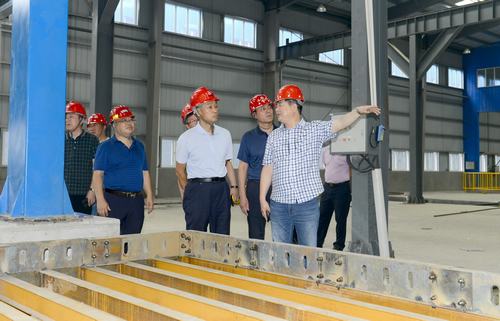 韓城礦業(yè)公司領(lǐng)導(dǎo)深入陜煤建設(shè)韓城分公司施工現(xiàn)場(chǎng)檢查指導(dǎo)工作