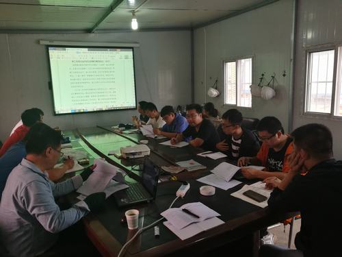 陜煤建設(shè)韓城分公司土建十二項(xiàng)目部安全風(fēng)險(xiǎn)管控大家唱主角