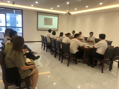 物資公司：@黨員干部：“雙節(jié)”將至，有份節(jié)日“禮物”請(qǐng)您查收