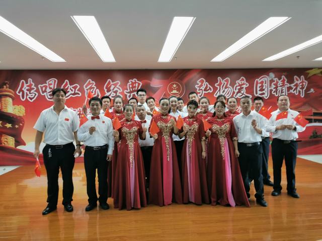 陜煤建設(shè)洗選煤運(yùn)營公司澄合山陽運(yùn)營項(xiàng)目部喜獲山陽煤礦國慶職工歌唱比賽二等獎(jiǎng)