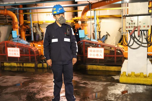 “小班長”李健健