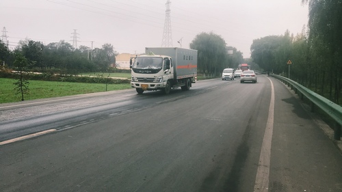 陜煤建設(shè)路橋分公司文家坡礦彬湫公路小章至豳風(fēng)橋段大修工程順利通過竣工驗(yàn)收