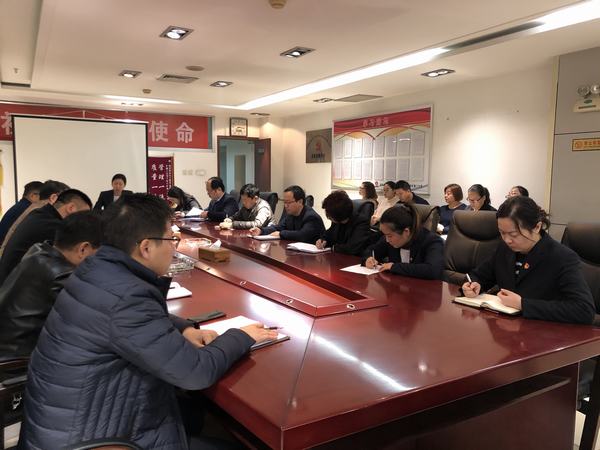 陜煤建設(shè)礦建二公司機(jī)關(guān)黨支部召開“不忘初心、牢記使命”專題組織生活會