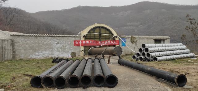 陜煤建設(shè)洗選煤運(yùn)營公司安裝第二項(xiàng)目部照金煤礦井下瓦斯管道安裝工程火熱進(jìn)行中