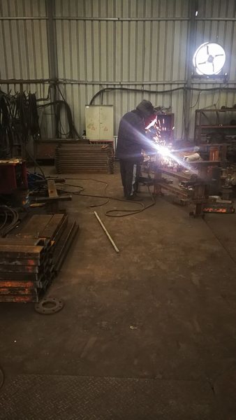 陜煤建設(shè)掘進(jìn)公司：自行檢修設(shè)備為年后施工做足準(zhǔn)備