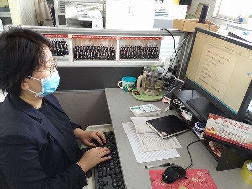 逆行！致敬最美戰(zhàn)“疫”志愿者