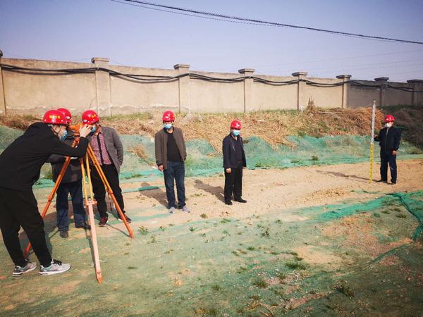 陜煤建設(shè)澄合分公司第十五項目部組織開展測量技能比武競賽活動