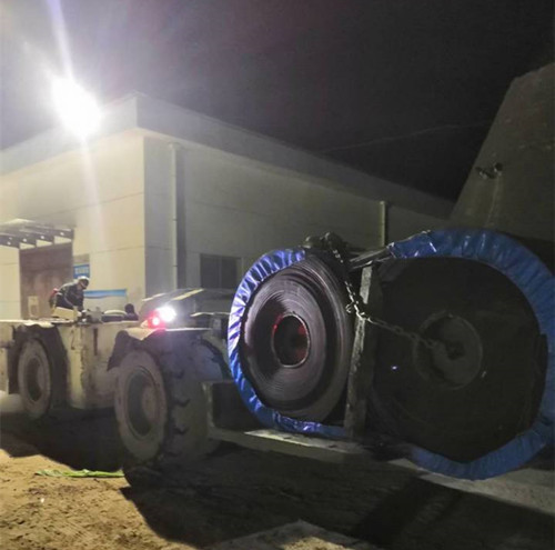 陜煤建設(shè)機電安裝公司承建的瑞能礦井下膠帶輸送機成功試運轉(zhuǎn)