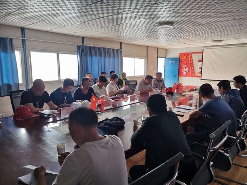 陜煤建設(shè)銅煤公司第一項(xiàng)目部承建的金地華府9#、10#、11#、14#、15#樓樁基工程順利通過(guò)驗(yàn)收