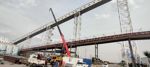 陜煤建設(shè)機(jī)電安裝公司完成曹家灘地面措施工程帶式輸送機(jī)安裝工程