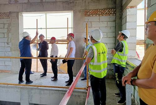 陜煤建設(shè)銅煤公司第八項(xiàng)目部承建的靖神鐵路高家伙場車站主體驗(yàn)收順利通過