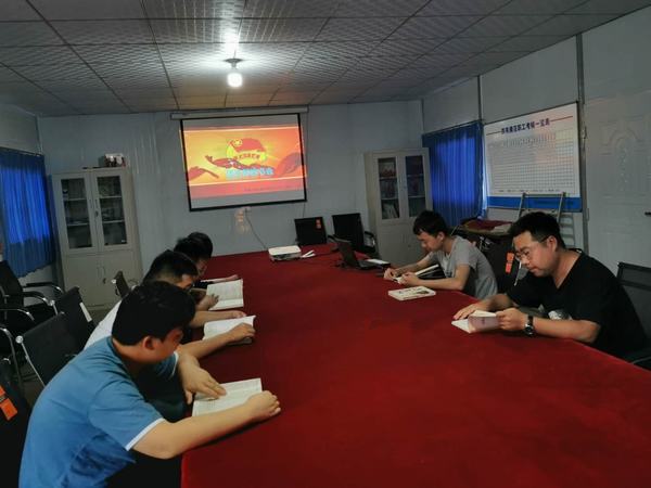 陜煤建設(shè)韓城分公司土建十二項(xiàng)目部筑牢“青字號(hào)”防線助力安全生產(chǎn)再上新臺(tái)階