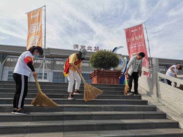 陜煤建設(shè)渭南分公司南京金龍項(xiàng)目部黨日活動(dòng)獨(dú)具特色