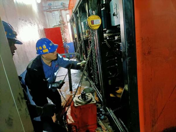 陜煤建設(shè)洗選煤運(yùn)營(yíng)公司紅柳林洗煤廠項(xiàng)目部：保安全 促發(fā)展 ＂問(wèn)診把脈＂攻克難